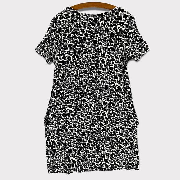 Ellen Tracy Medium Cap Sleeve Dress with Pockets Black Gray Animal Print - Picture 3 of 10